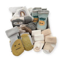 Load image into Gallery viewer, Baby Gift Set - Pineapple