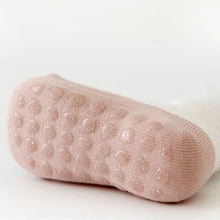 Load image into Gallery viewer, Cool Zoo Grip Socks - Pink and Brown Grip (2-pairs)