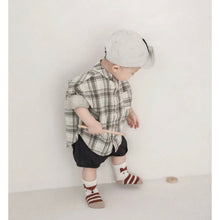 Load image into Gallery viewer, Tot and Toe Cosy Woodland premium anti-slip grip socks, yoga socks for babies and toddlers learning to walk, extra warm terry lined socks for winter, full grip under sole, fox and owl stripe print.