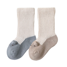Load image into Gallery viewer, Everyday Infant Stay On Socks (Non-grip) - Blue and Tan (2-pairs)